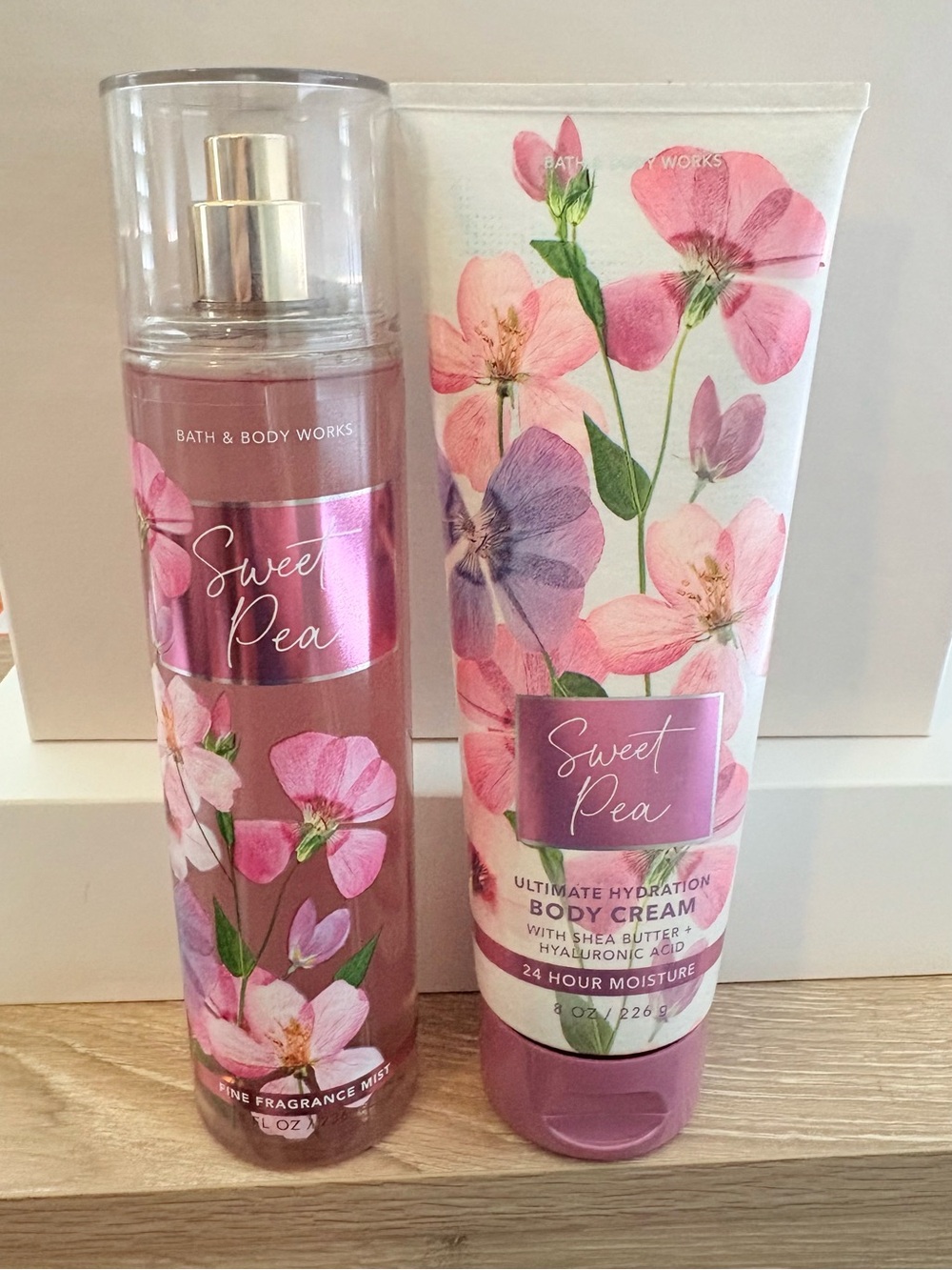 Bath & Body Works Sweet Pea Fragrance Mist & Body Cream Pear Freesia Raspberry